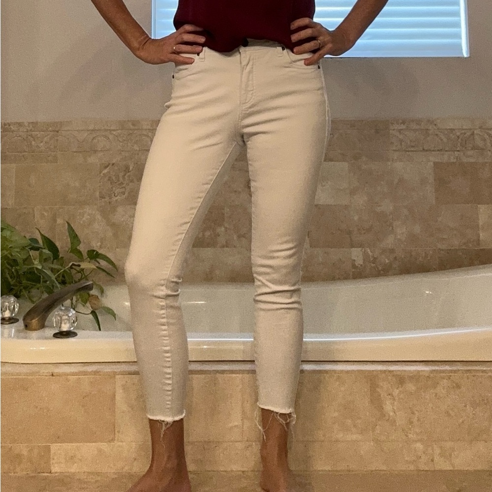 Kut from the Kloth white frayed ankle jeans